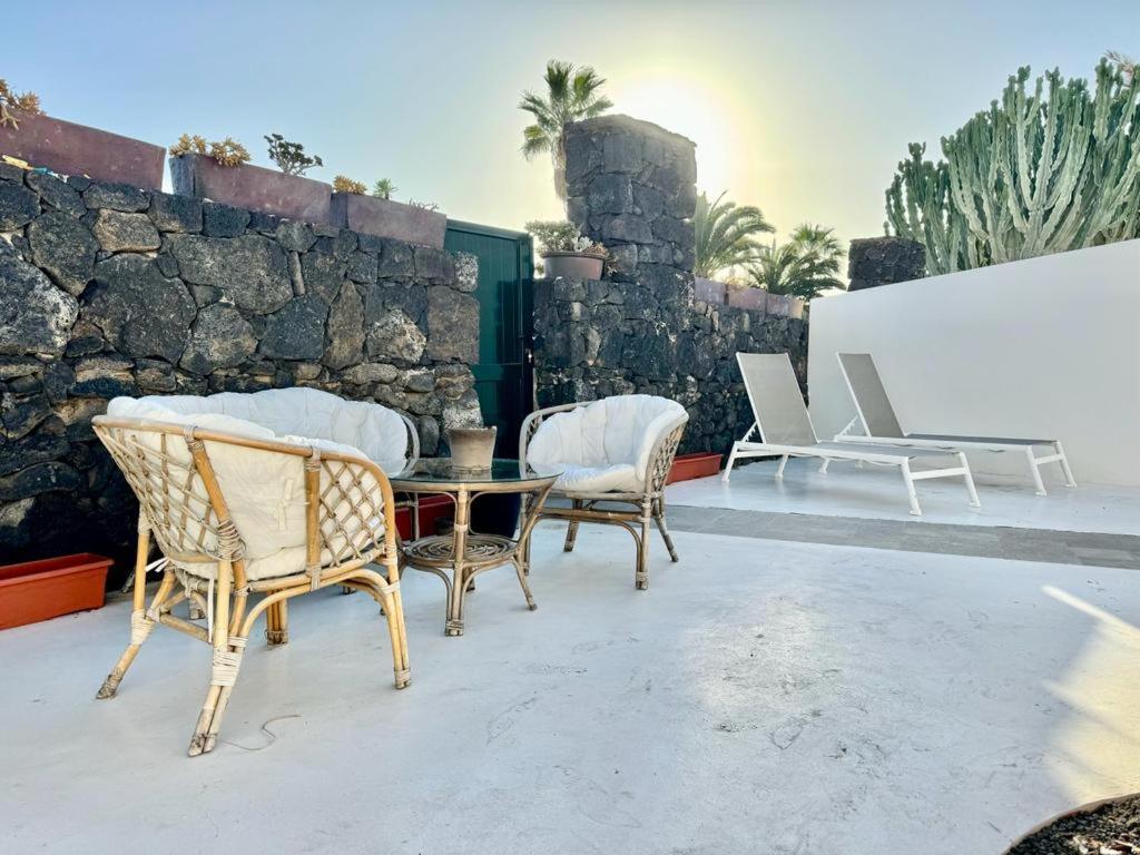 Luxury Bungalow Playa Roca Costa Teguise Ngoại thất bức ảnh
