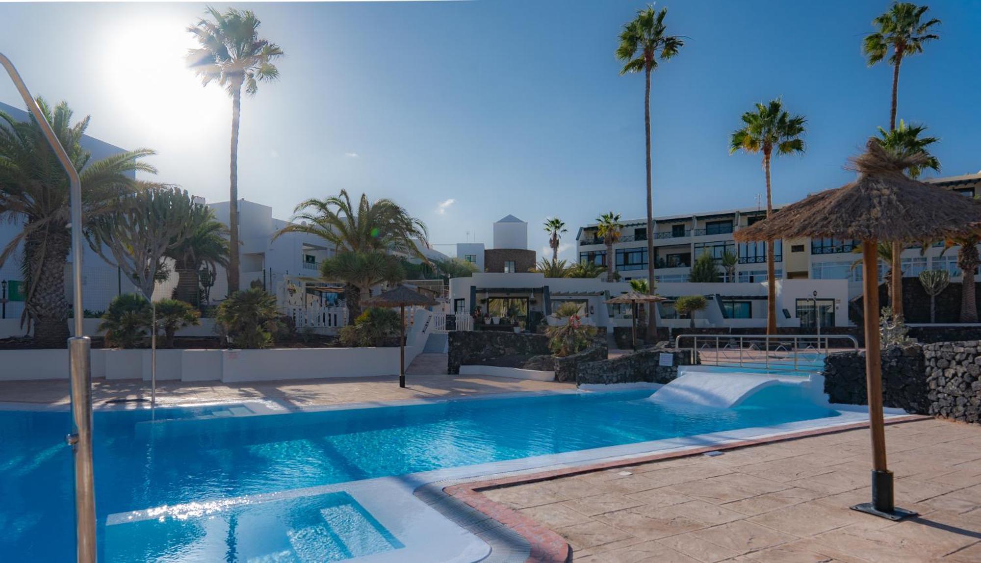 Luxury Bungalow Playa Roca Costa Teguise Ngoại thất bức ảnh